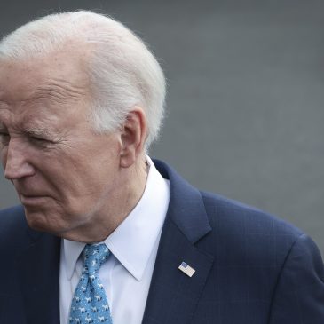 Biden confuses Macron with Mitterrand (who died in 1996)