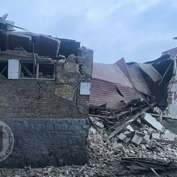 Russian missile attacks on Ukrainian cities leave dead and wounded