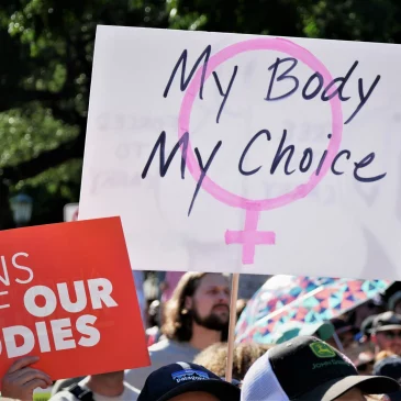 Florida Judge Temporarily Blocks 15-Week Abortion Ban