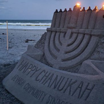 Picture of Sand Castle Menorah At Juno Beach Pier Goes Viral Online With Over 2k Shares