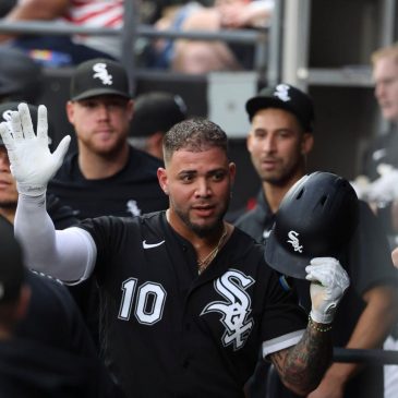 3 issues for Chicago White Sox to address after a coaching staff shake-up, including overcoming a lineup power struggle