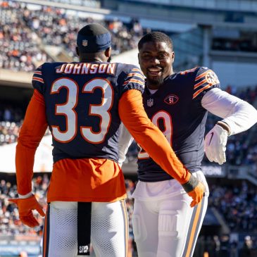 Chicago Bears CB Jaylon Johnson gets two interceptions to break 28-game streak without one: ‘I deserve to be paid’