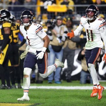 True or false: Tyson Bagent’s performance in the Chicago Bears’ Week 7 win complicates the QB conversation