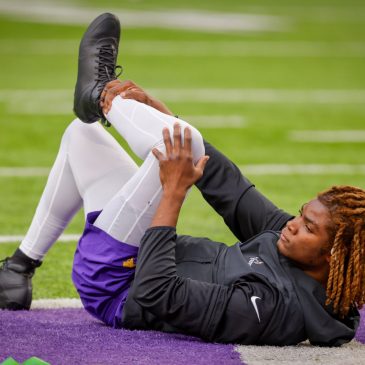 Vikings safety Lewis Cine a healthy scratch for second straight game