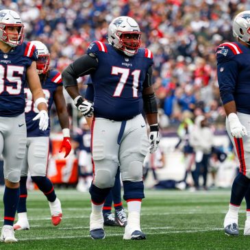 Will Patriots stick with Mike Onwenu at right tackle?