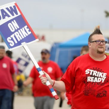 UAW appears to be moving toward a potential deal with Ford that could end strike