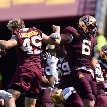 State of Gophers linebackers shows what can happen in current college football landscape