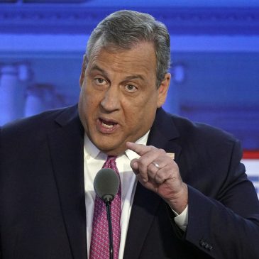 Christie says he has enough donors to qualify for third debate