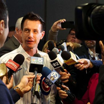 Column: Craig Counsell’s strong first impression shows why the Chicago Cubs made the right call