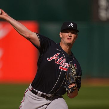 Chicago White Sox trade reliever Aaron Bummer to the Atlanta Braves in a 6-player deal