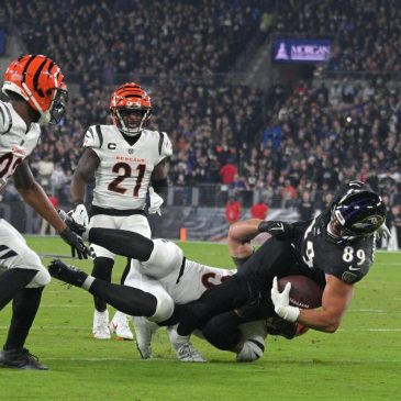 Ravens TE Mark Andrews likely suffered season-ending ankle injury vs. Bengals: ‘It’s devastating’