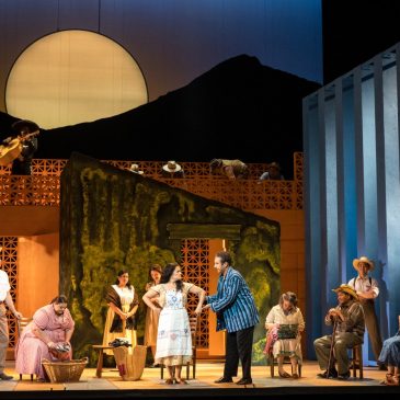 Minnesota Opera’s ‘Cruzar La Cara De La Luna’ speaks to the Mexican immigration experience