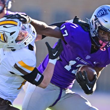 St. Thomas isn’t satisfied after closing out season with win over Valparaiso