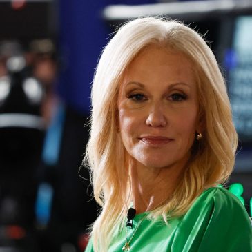 Kellyanne Conway to GOP: Focus on contraception