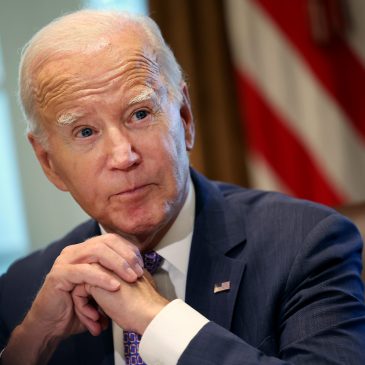 Biden stays clear of calling for Ivy League presidents’ resignations