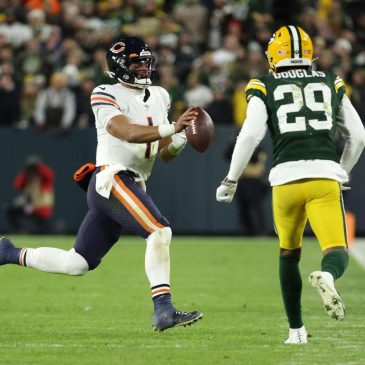 Week 15 recap: Chicago Bears can’t hold a 10-point lead and lose 20-17 to the Cleveland Browns on a dismal day for the offense