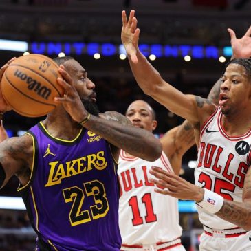 5 takeaways from the Chicago Bulls’ 124-108 win, including Dalen Terry’s role and a LeBron James anniversary in Chicago