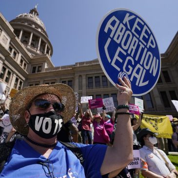 Texas judge grants pregnant woman permission to get an abortion despite the state’s ban