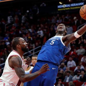 Timberwolves respond to first losing skid in resounding fashion in win over Rockets