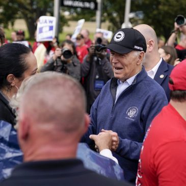 UAW expected to take up presidential endorsement this weekend
