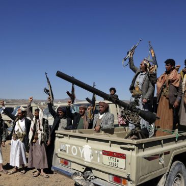 US military launches new barrage of missiles against Houthi sites in Yemen