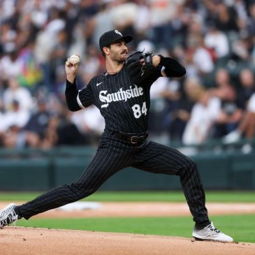 Chicago White Sox manager Pedro Grifol gives an offseason update — including what he recently told starter Dylan Cease