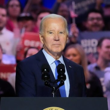 South Carolina Democratic primary: Biden looks for big win after pushing for state to go first