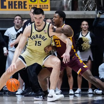 Gophers push second-ranked Purdue but fall 84-76