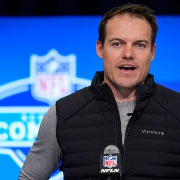 Vikings notes from the NFL Combine: On Brian Flores’ future, Josh McCown’s arrival, head trainer’s exit and more