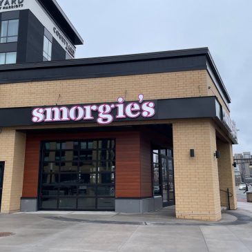 Small Bites review: Hearty food, good prices, late hours make Smorgie’s an ideal across-from-the-X restaurant