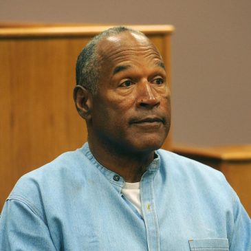 OJ Simpson, fallen football hero acquitted of murder in ‘trial of the century,’ dies at 76