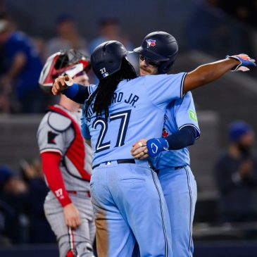 Twins cough up big lead in tough loss to Blue Jays