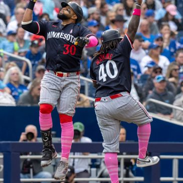 Surging Twins win 17th game in past 20, beating Blue Jays