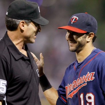 Twins current and past speak well of retired MLB umpire Angel Hernandez