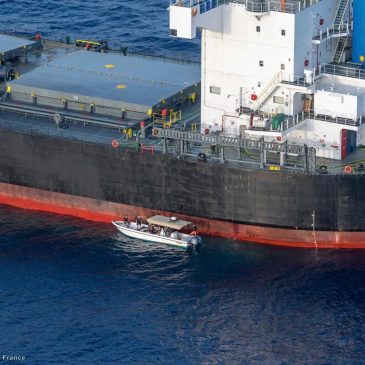 US and Britain strike Houthi rebel targets in Yemen after surge in shipping attacks