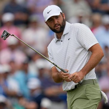 Top-ranked golfer Scottie Scheffler arrested near fatal crash. Then he tees off at PGA Championship