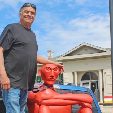 ‘Not Afraid to Look’ sculpture arrives in Park Rapids to be a part of this summer’s sculpture trail