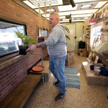 Cheese curds, beer and … houseplants? A mobile plant shop’s debut at Kickoff to Summer at the Fair