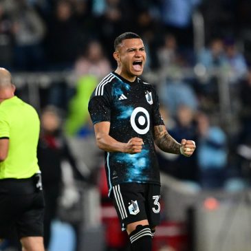 Life is coming fast at the Loons’ Kervin Arriaga. And the Honduran is heading it home
