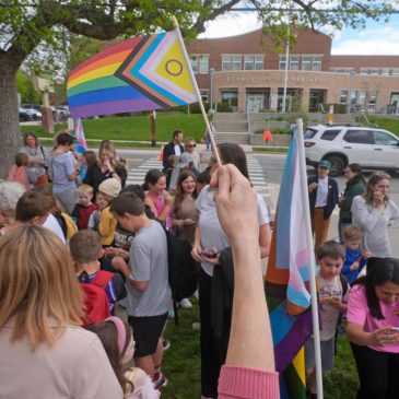 Transgender activists flood Utah tip line with hoax reports to block bathroom law enforcement