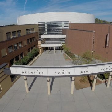 Lakeville teachers, district reach contract deal