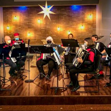Free concert at Como Park will celebrate both World Accordion Day and Star Wars Day