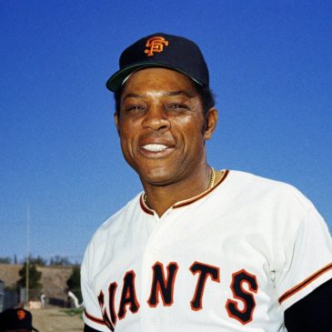 Baseball mourns one of its greatest, Willie Mays