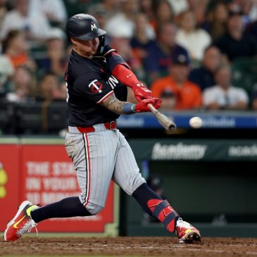 Miranda homers, drives in winning run as Twins beat Astros 4-3