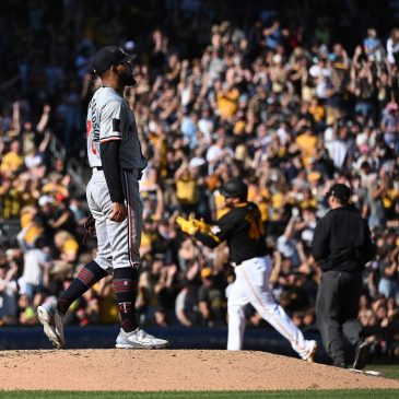 Reeling Twins shut out for second straight game by Pirates