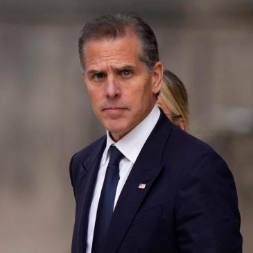 Cross-examination of FBI agent continues in Hunter Biden’s gun trial, as first lady again attends