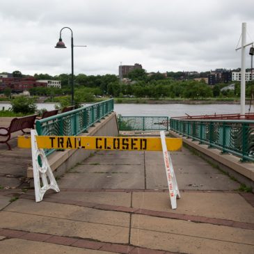 St. Paul awaits ‘major flood stage’ river crest of about 20 feet Friday; Stillwater prepares for Sunday crest