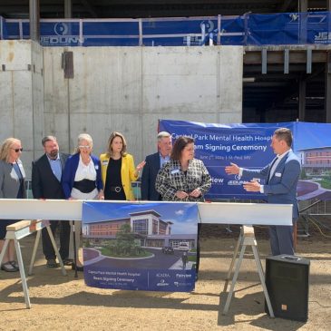 Fairview, Acadia highlight construction of 144-bed mental health hospital in St. Paul without governor, mayor or county