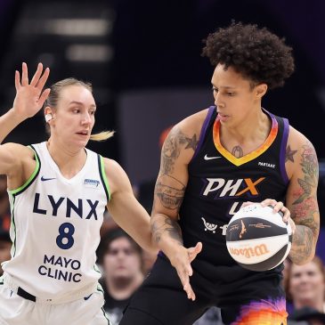 Lynx fall to Mercury in final second as McBride scores 25 with 8 3-pointers