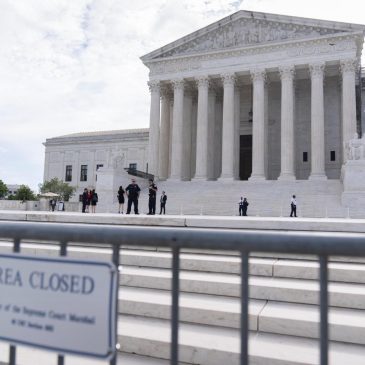 The Supreme Court allows emergency abortions in Idaho for now in a limited ruling